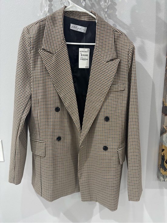 Nordstrom Jackets & Blazers - Nordstrom Houndstooth Blazer in Brown and Cream